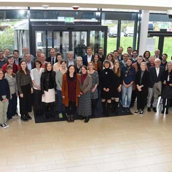 Mitglieder des Gesundheitsforums beim Gruppenfoto anlässlich der 1. Konstituierenden Sitzung am 18. November 2022